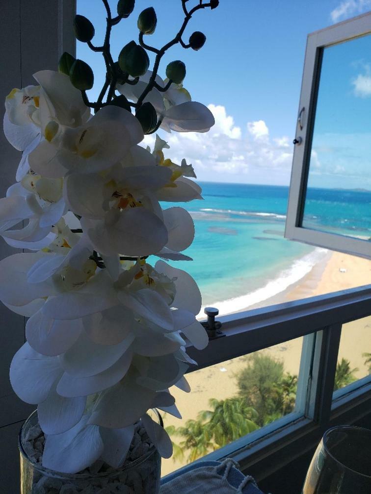 Breezy Beachfront Property With View Of Paradise Лукильо Экстерьер фото